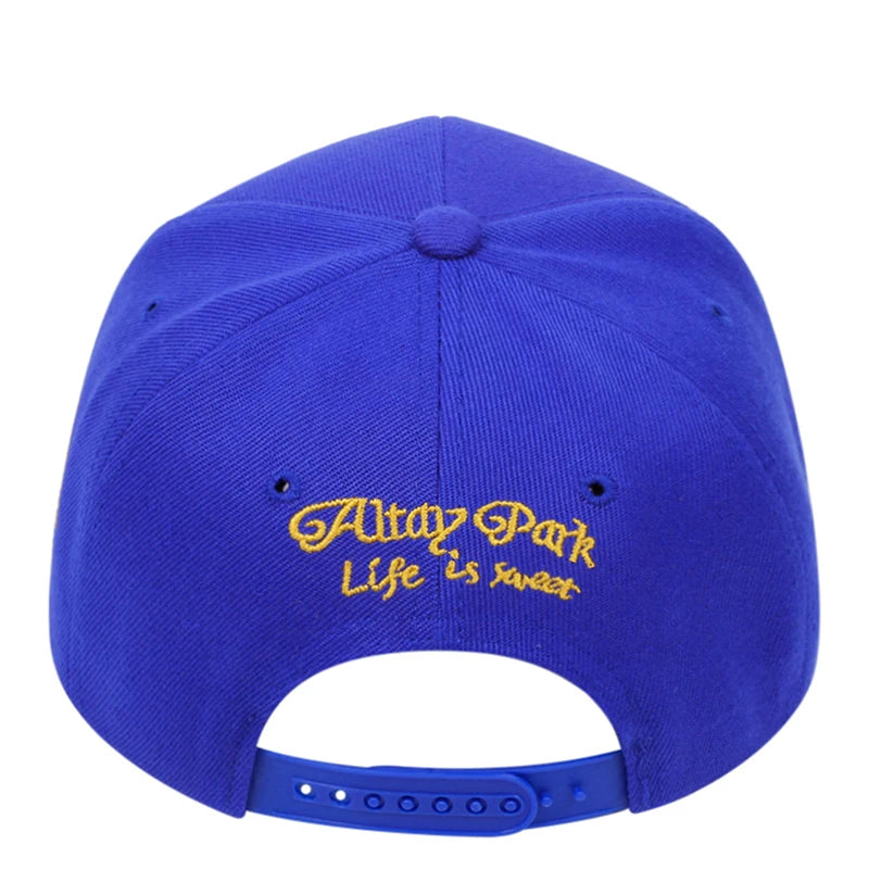 Crown Embroidered Flat Brimmed Snapback – Hip-Hop Street Baseball Cap