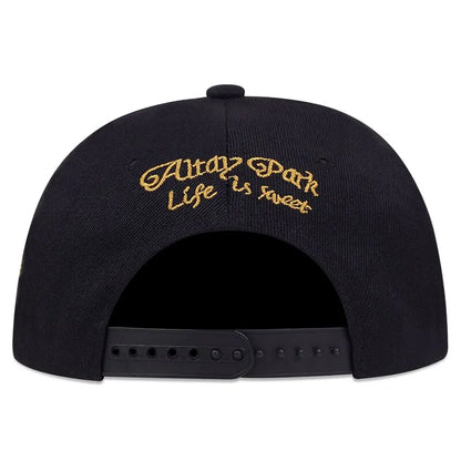 Crown Embroidered Flat Brimmed Snapback – Hip-Hop Street Baseball Cap