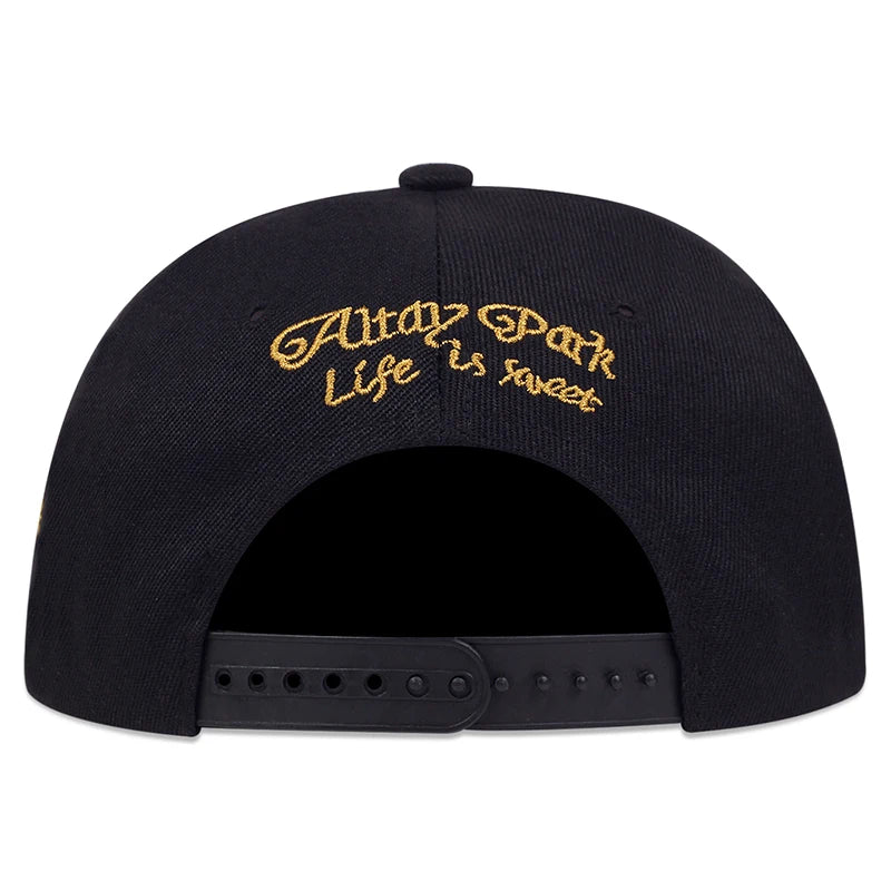 Crown Embroidered Flat Brimmed Snapback – Hip-Hop Street Baseball Cap