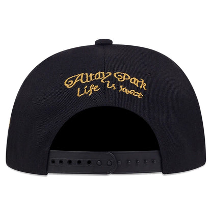 Crown Embroidered Flat Brimmed Snapback – Hip-Hop Street Baseball Cap